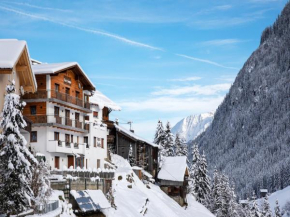 Spacious apartment in Kappl with breathtaking mountain views